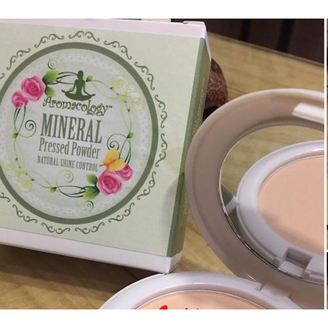 MINERAL PRESSED POWDER 